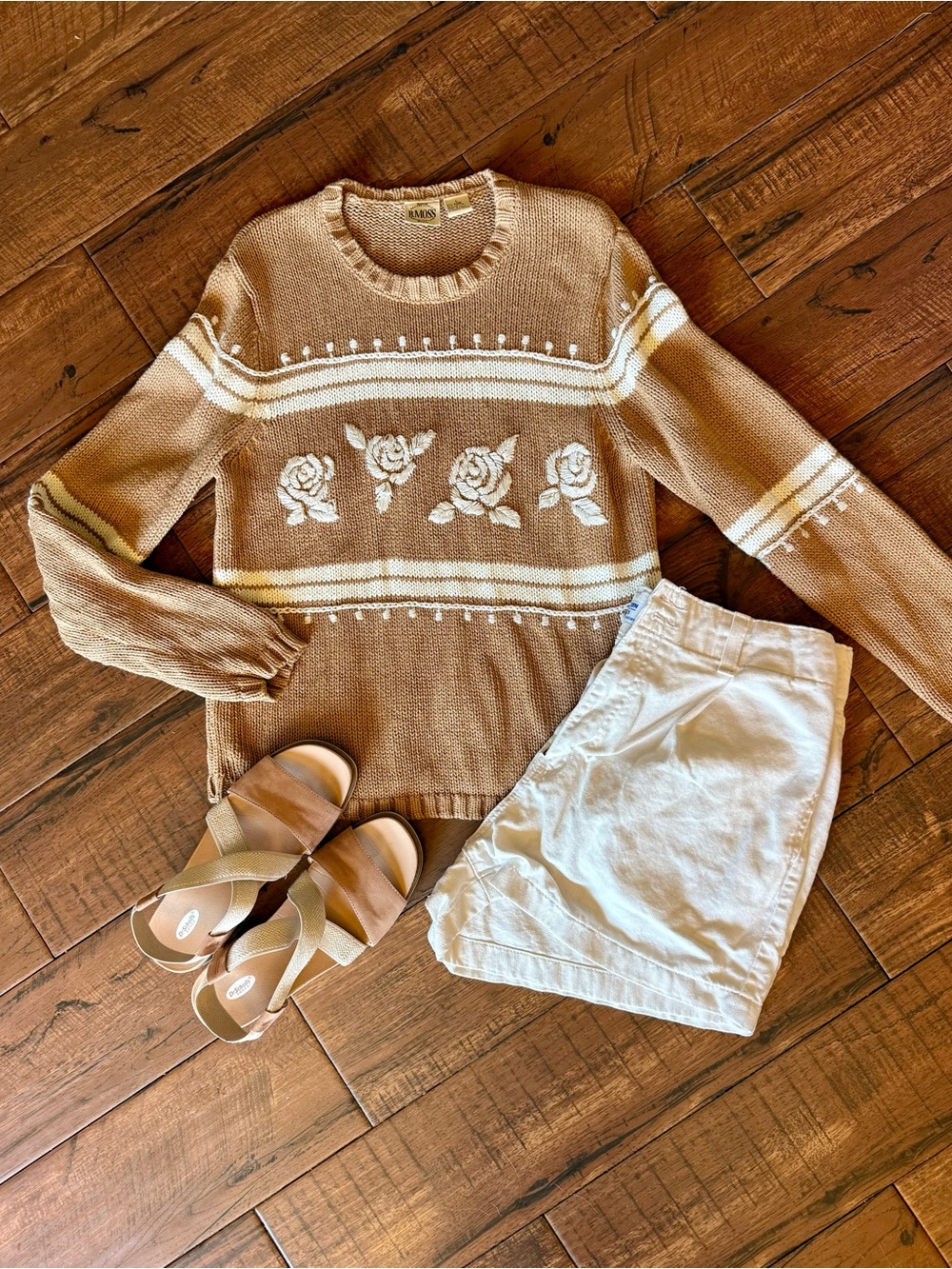 Vintage B Moss Embroidered Rose Sweater Large Cottagecore Floral Knit Tan Cream